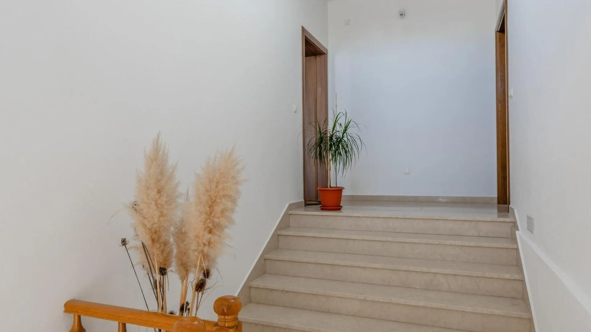 Apartments Krslovic Privlaka