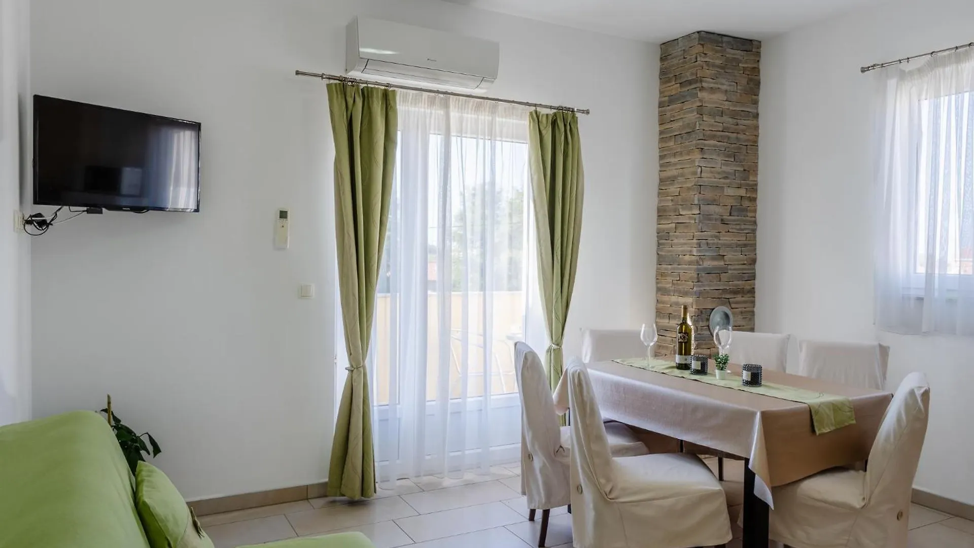 Apartments Krslovic Privlaka   Privlaka (Zadar)