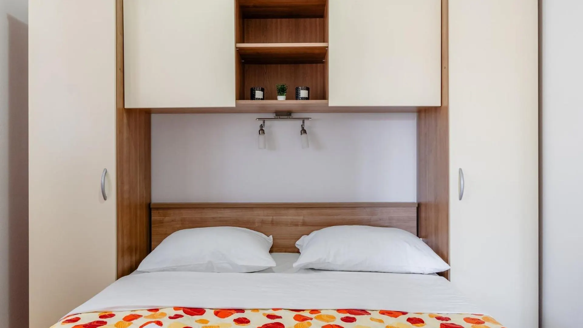 Apartments Krslovic Privlaka  0*, Privlaka (Zadar) Croatia
