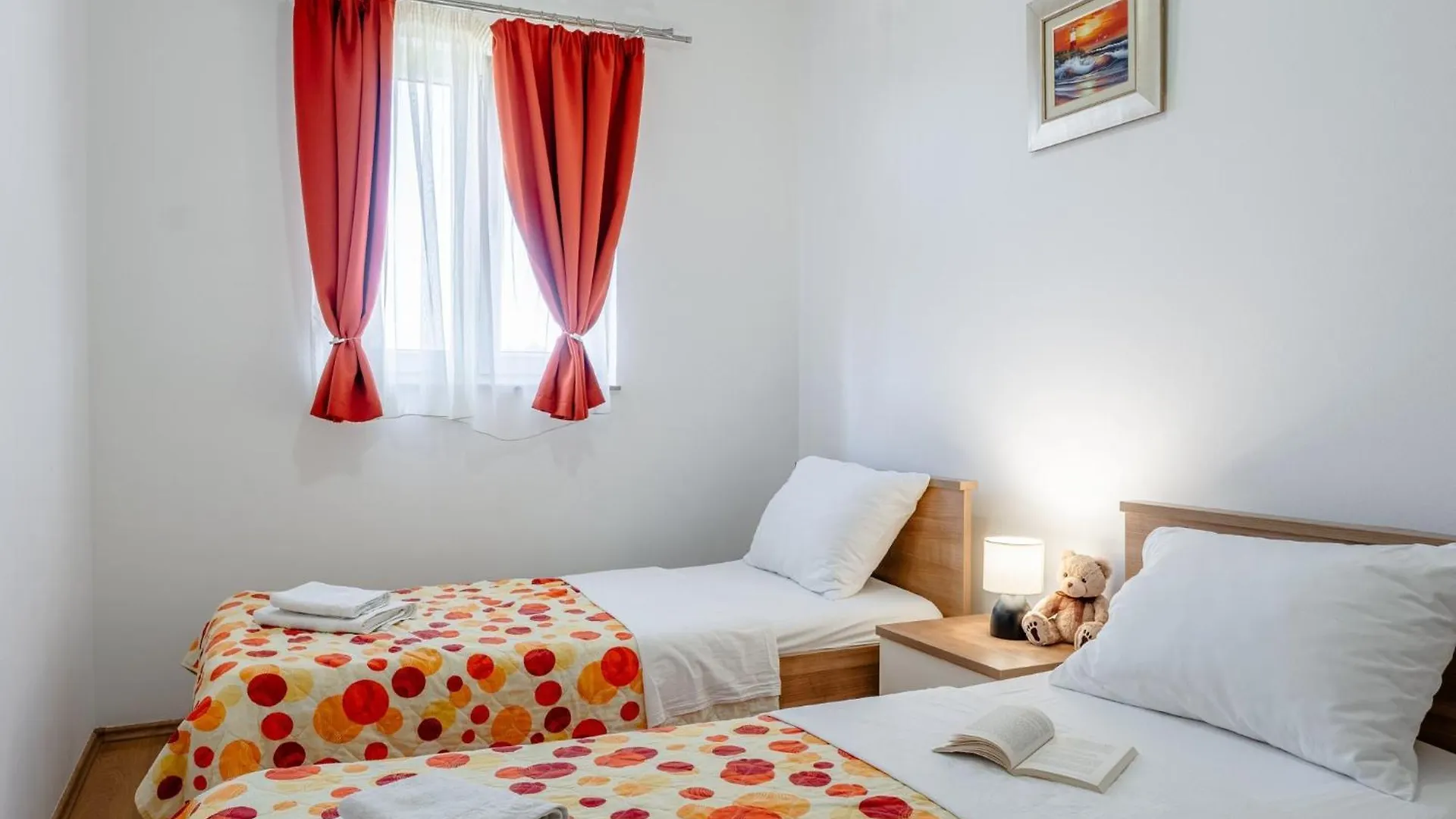 Apartments Krslovic Privlaka   Privlaka (Zadar)