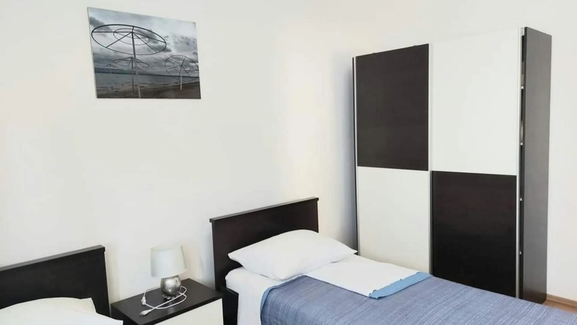 Apartments Krslovic Privlaka  Croatia