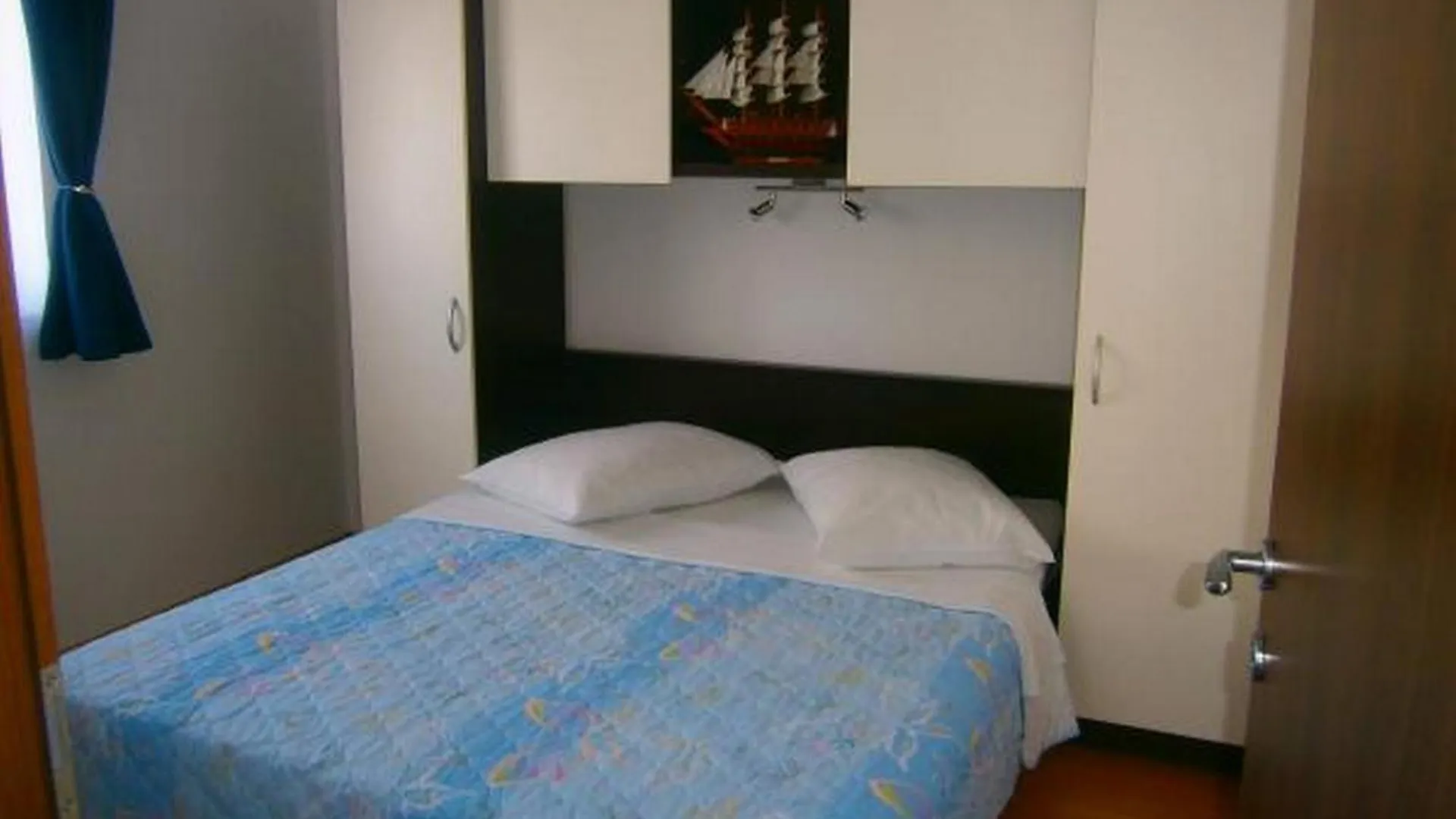 Apartments Krslovic Privlaka